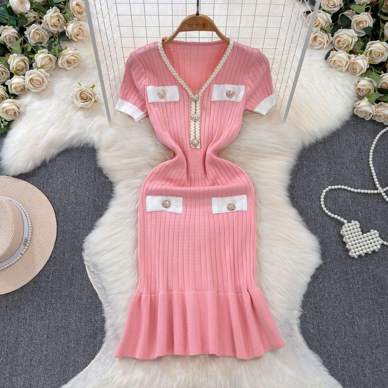 V Neck Fishtail Dress Women's Summer Dress 2024 New Arrival Knitting Black Temperament Waist-Controlled Slimming Sense of Design Skirt