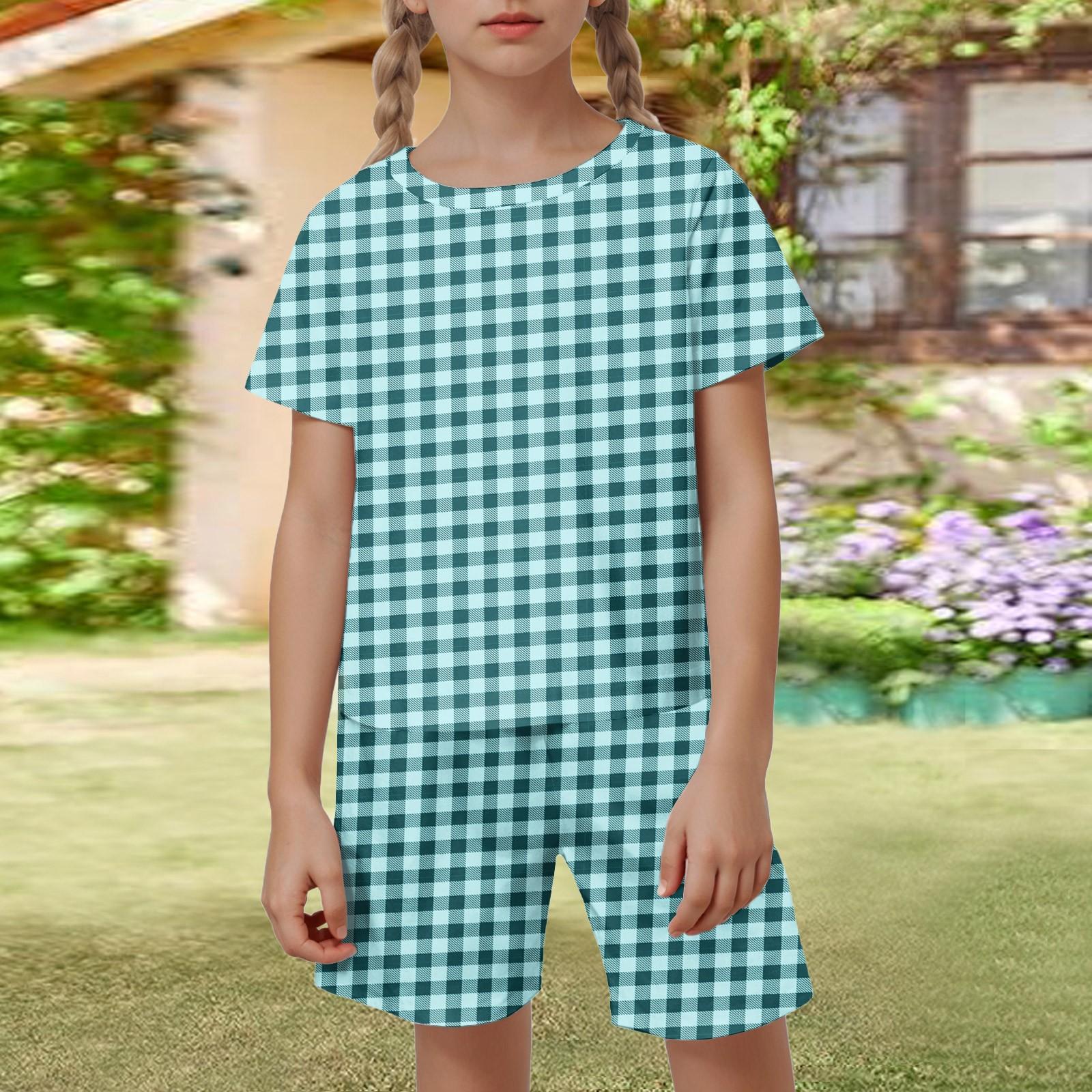 

Детский патриотический наряд - комплект из 2 предметов: короткий рукав и шорты для мальчика и девочки 130 циан