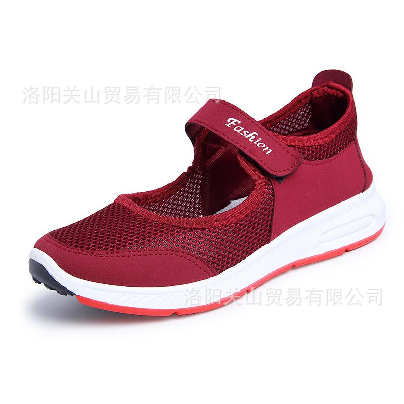 2025 Middle-aged and Elderly Walking Shoes Women's Shoes Summer New Mesh Sandals Soft Sole Breathable Foreign Trade Outer Wear Mother Shoes