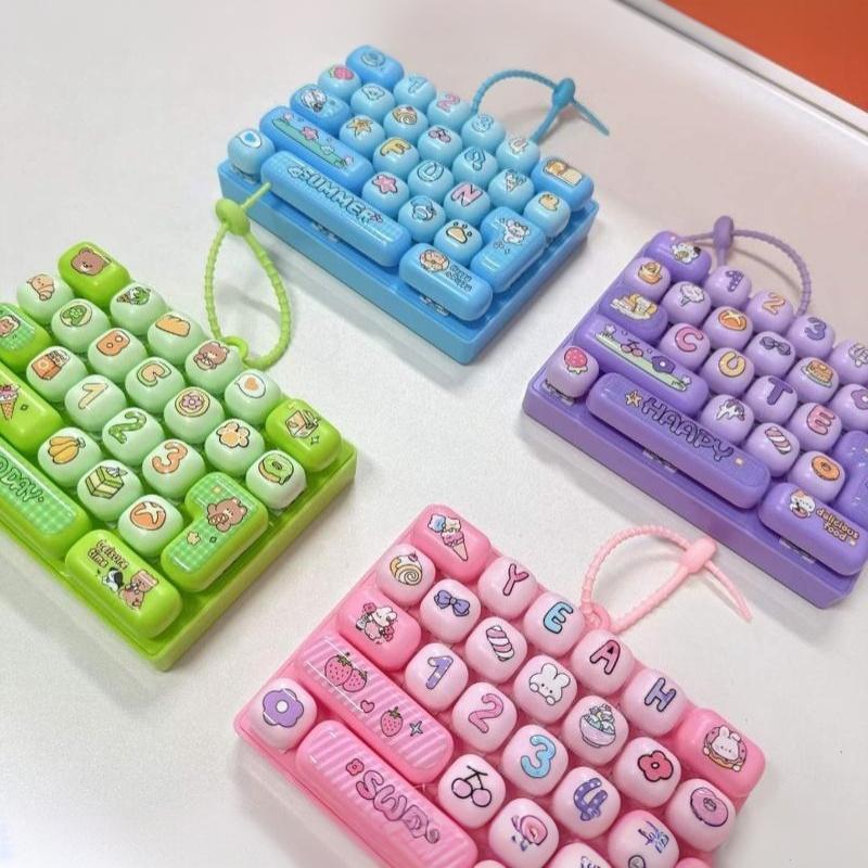 26 Key Keyboard Fidget Toy Keycap Clicker Keychain Portable Stress Relief Gift for Kids Adult Friends