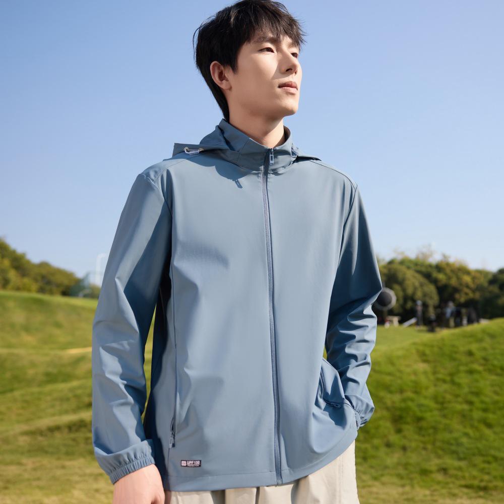 Men's Ice Silk Sun Protection Suit with Detachable Hood - Breathable UV Resistant Outerwear for Women and Men
