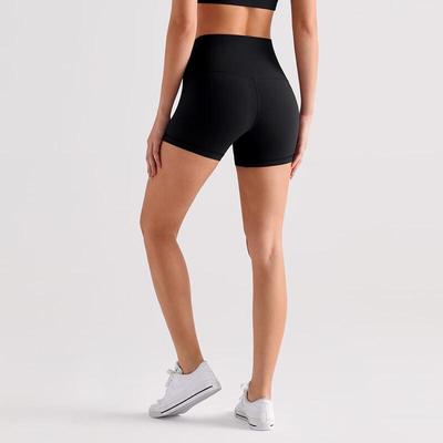 Hosen & Röcke – Shorts
