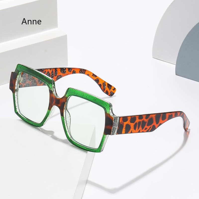 New In Women Retro Oval Sunglasses Black Frame Fashion Trendy Points Sun Glasses Ladies Star Shades UV400 Eyewear