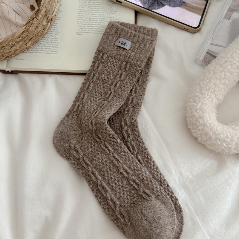 Cloth Label Wool Socks, Women's Mid-calf Socks, Autumn and Winter Linen Pattern Boneless Pile Socks, Women's Warmth