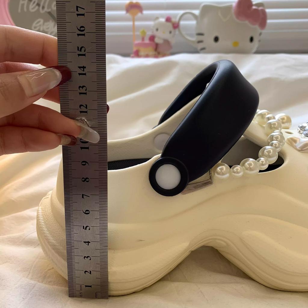 Thick-soled heightening hole shoes for women's outer wear 2025 summer new non-slip rhinestone pearl beach shoes cool slippers for women