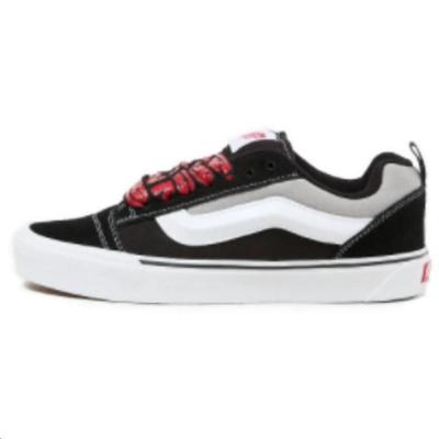 Knu Skool Jumbo 'Svart Vit' Vans VN0009QCBA2
