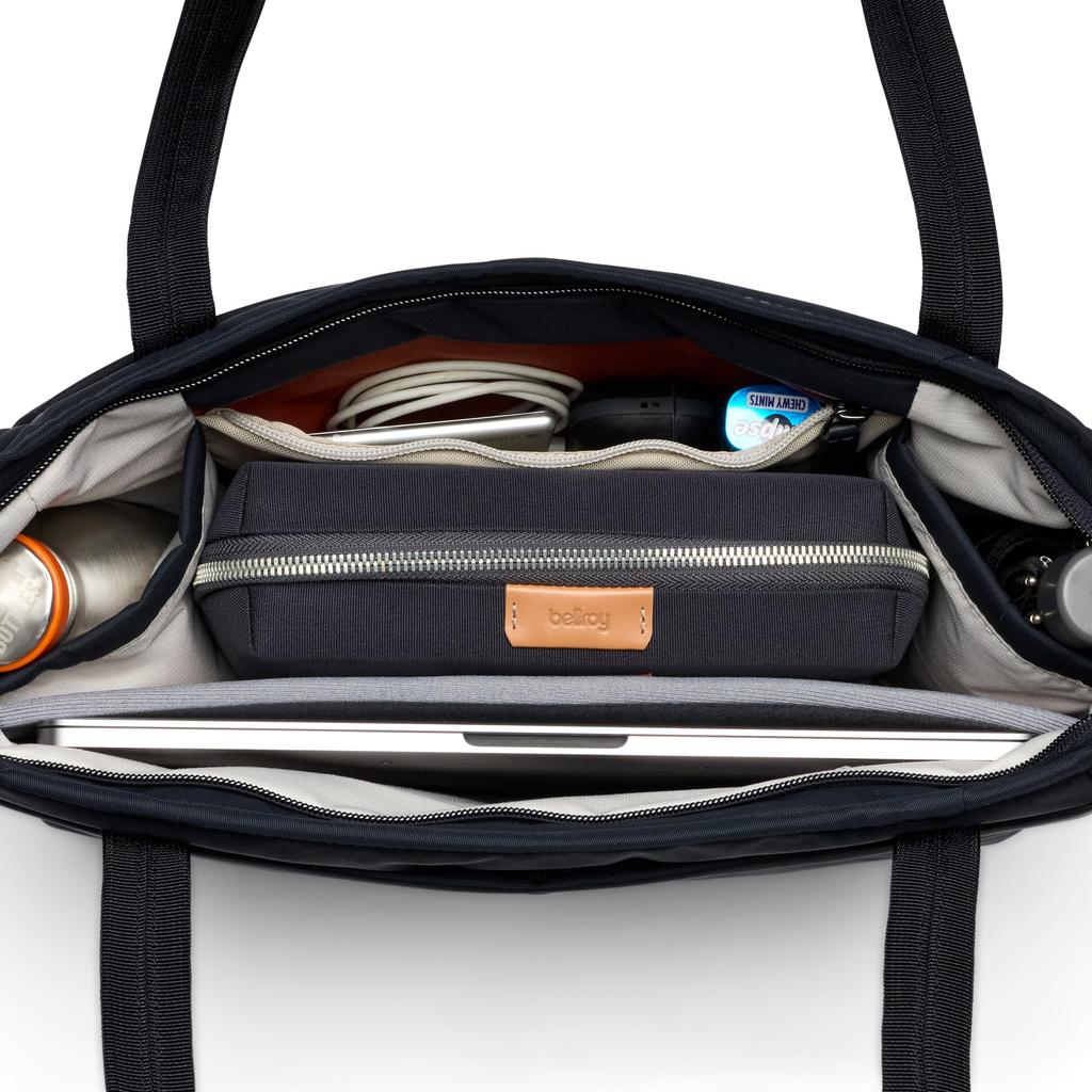 Tokyo Wonder Tote 12L PC Tote Bag Fits Laptops Navy [Bellroy] - 14-inch -