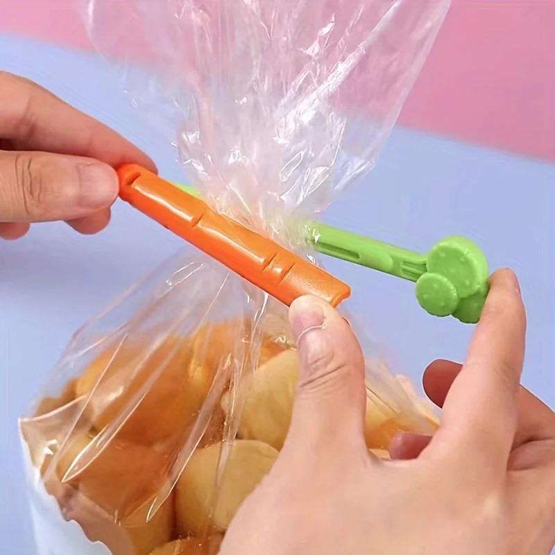 5Pcs Carrot-Shaped PP Sealing Clips – Multi-Purpose Food Bag Clamps for Kitchen & Household (Food Storage Clips)