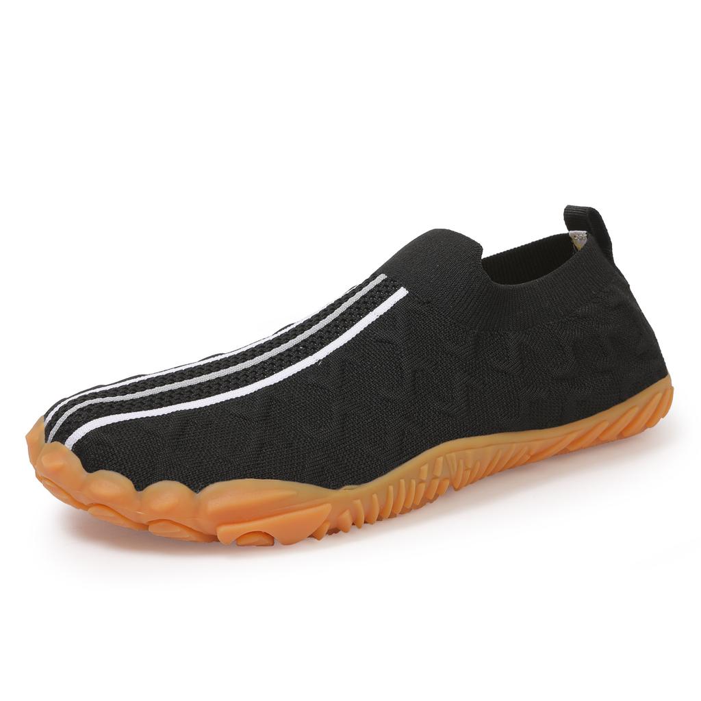 Large size casual five-finger couple shoes fashion trend fly-woven surface breathable and lightweight sports hiking shoes