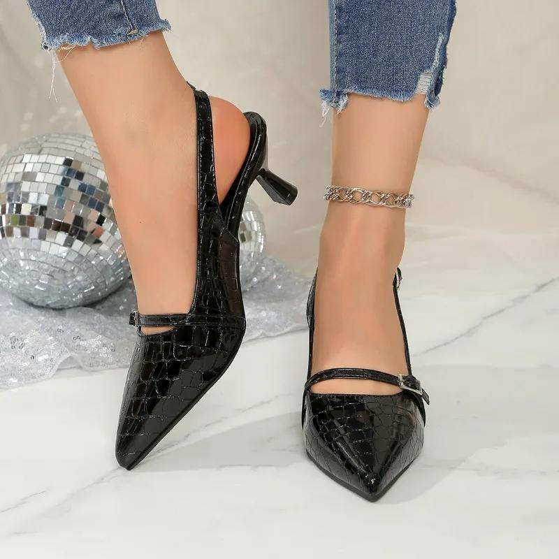 Fashion Shoes for Women 2025 Elegant Temperament Black Pointy Kitten with Fine Heel One-line Buckle Buckle Female Summer Heeled Sandals