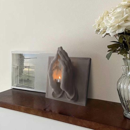 Halloween Praying Hands Candle Holder 3D Wall Sconce Art Sculpture Resin Candlestick Home Table Centerpiece Decoration