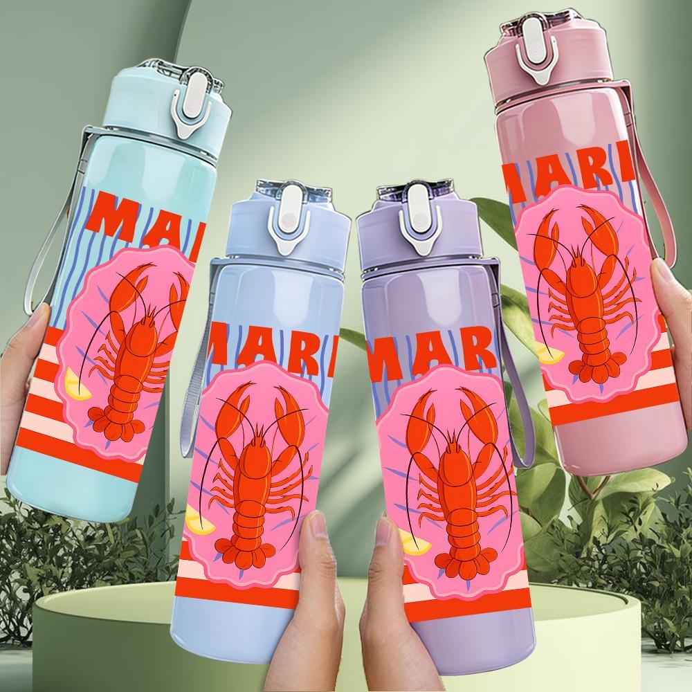 1 szt. Czerwony Pasek Krab Kwadratowa Sztuka 750 ml Kolorowa Plastikowa Butelka na Wodę Sportową Szczelna z Pokrywką Flip Straw Odpowiednia do Sportu Biura Użytku Domowego