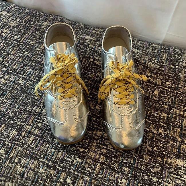 Sheepskin New Spring and Autumn Ballet Style Silver Inner Height Increase Moral Training Shoes Women's Casual Sports Shoes Lace-up Flat Baseplate Shoe