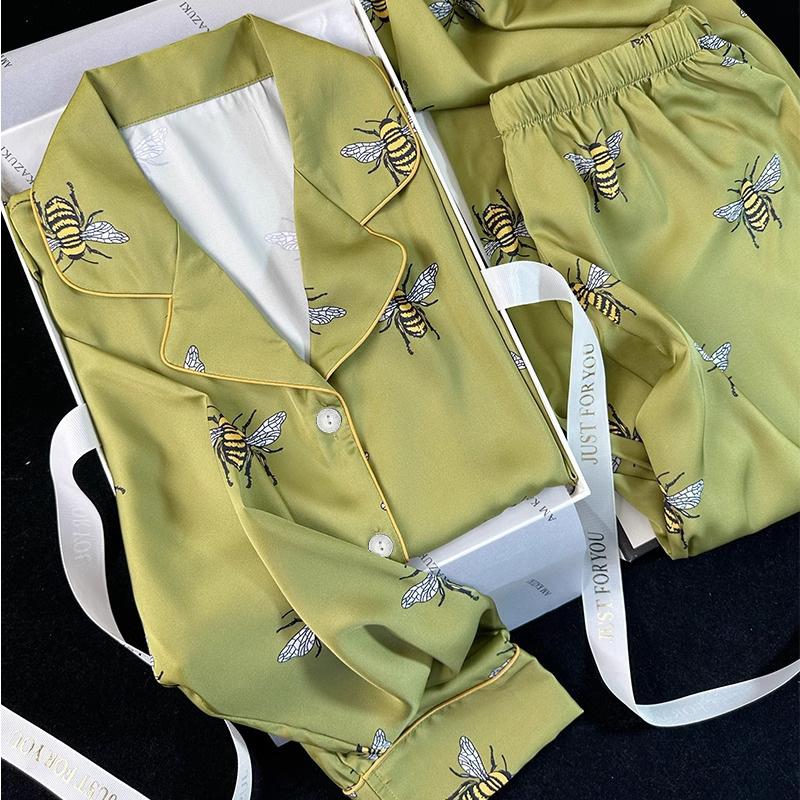 Gift-Giving Advanced Sense Illustration Pajamas Women'S Temperament Lapel Collar Long Sleeves Can Be Worn Outside Ice Silk Suit Real Shot
