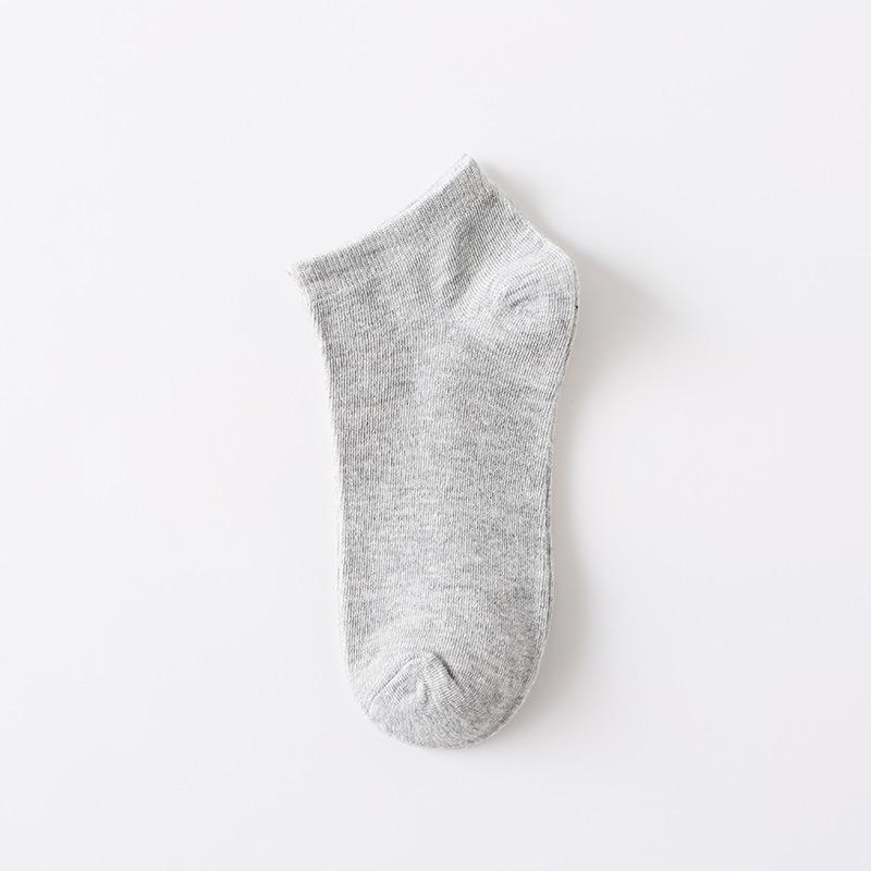 Men's Spring and Summer New Sports Cotton Solid Color Retro Invisible Shallow Mouth Boat Socks