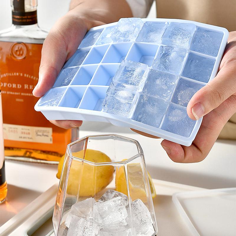 Eiswürfelform Mehrfachgitter Eiswürfelbehälter Eiswürfel für kalten Kaffee Cocktail Eis Küchenzubehör Eismaschine für Kinder Erwachsene Geburtstagsgeschenk für Kinder