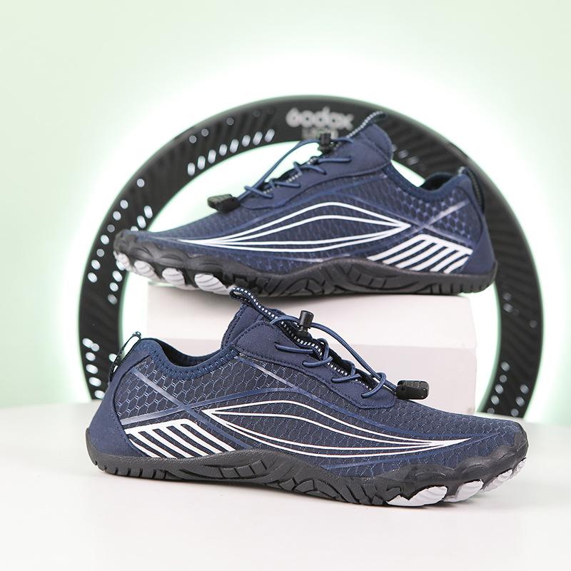 New outdoor mountaineering cycling shoes sports breathable quick-drying wading shoes five-finger fitness beach swimming diving couple shoes