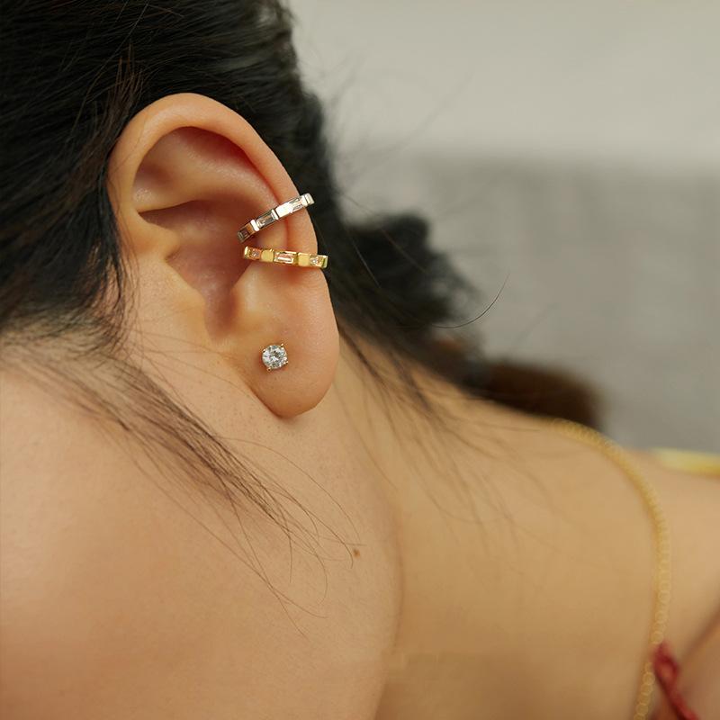 French Flash Diamond Checkered Ear Bone Clip Simple Temperament Ol Commuting Cold Wind Bamboo Joint Ear Clip Fake Stud Earrings Early Spring