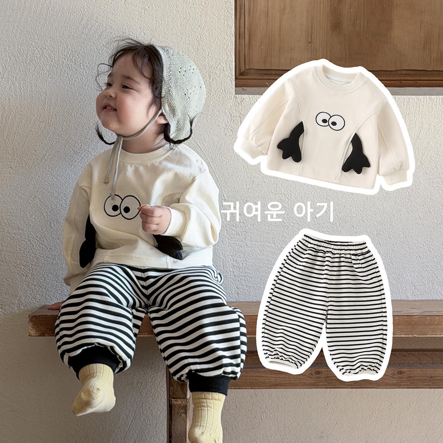 

2026 Spring Kids Collection: Cute Korean Style T-shirt & Striped Pants Set for Girls 73cm брудно-білий