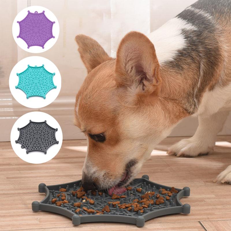 Polygonal Waterproof Silicone Pet Slow Food Mat Non-Slip Portable Keep Healthy Dog Bowl with Suction Cups Gamelle Pour Chien