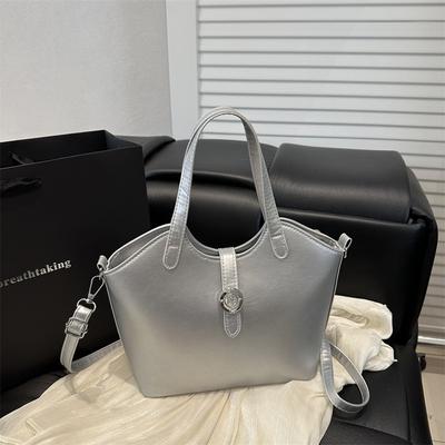 Niche Design Handbag New Temperament Versatile Solid Color Shoulder Bucket Bag Urban Commuter Messenger Bag Women