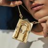 Nuovo Apribile a Forma di Libro Incrociato Scatola Portafoto Ciondolo Collana per Donne Uomini Fascino Intagliato Immagine Gioielli Credenza Regalo 2026