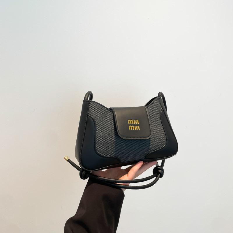 

Новая ретро сумка-полумесяц под мышкой, модный темперамент, высококлассная, простая и универсальная, портативная на плечо, сумка-мессенджер чёрный