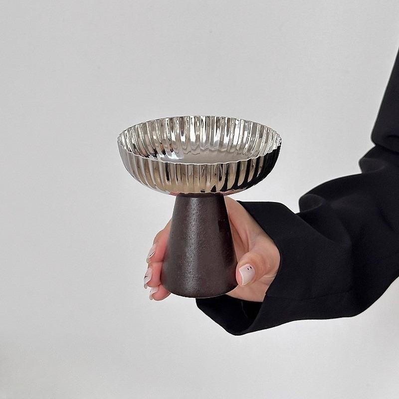 Nordic Ins Style Stainless Steel Dessert Cup with Wooden Legs – Versatile Bowl for Ice Cream Elegant Tableware for Home