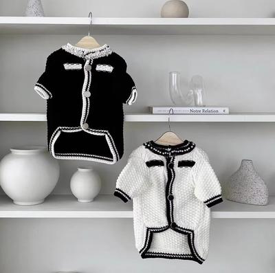 Luksusowe małe zapachowe dziergane ubrania dla zwierząt Fashion Design kurtka dla psa delikatny miękki kostium kota płaszcz buldoga francuskiego