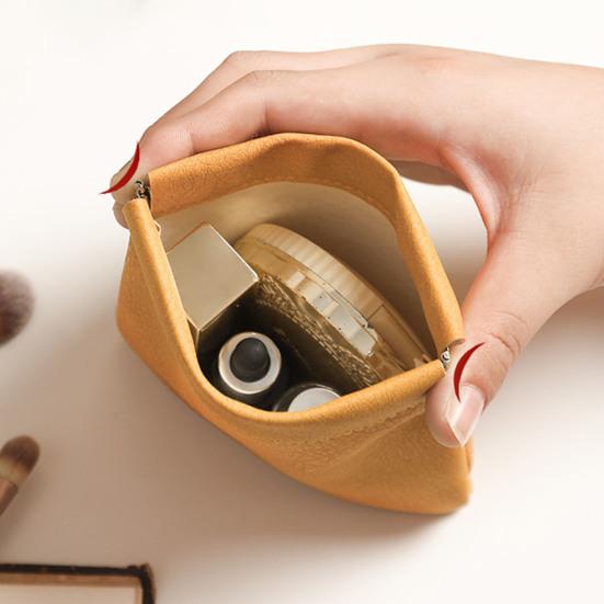 Pocket Cosmetic Bag Portable Earphone Data Cable Storage Bag Coin Purse No Zipper Self-Closing Mini Makeup Bag for Daily Outings Travel