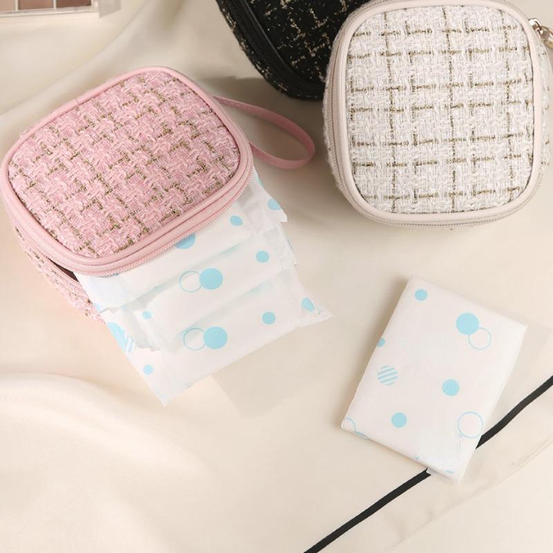 Portable Women'S Mini Cosmetic Bags Girls Makeup Lipsticks Storage Pouch Sanitary Pads Data Cables Organizer Small Bag Luxury
