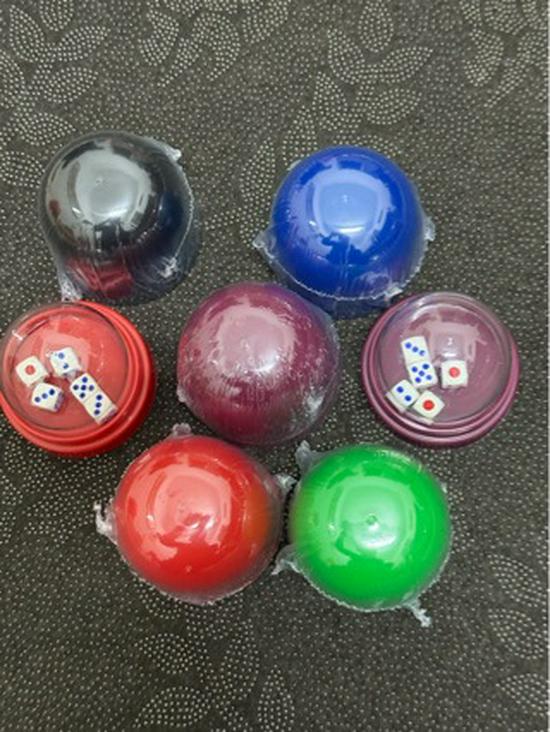 Anti-Spill Sieve with Transparent Lid, Tray, and Dice Cup Shaker