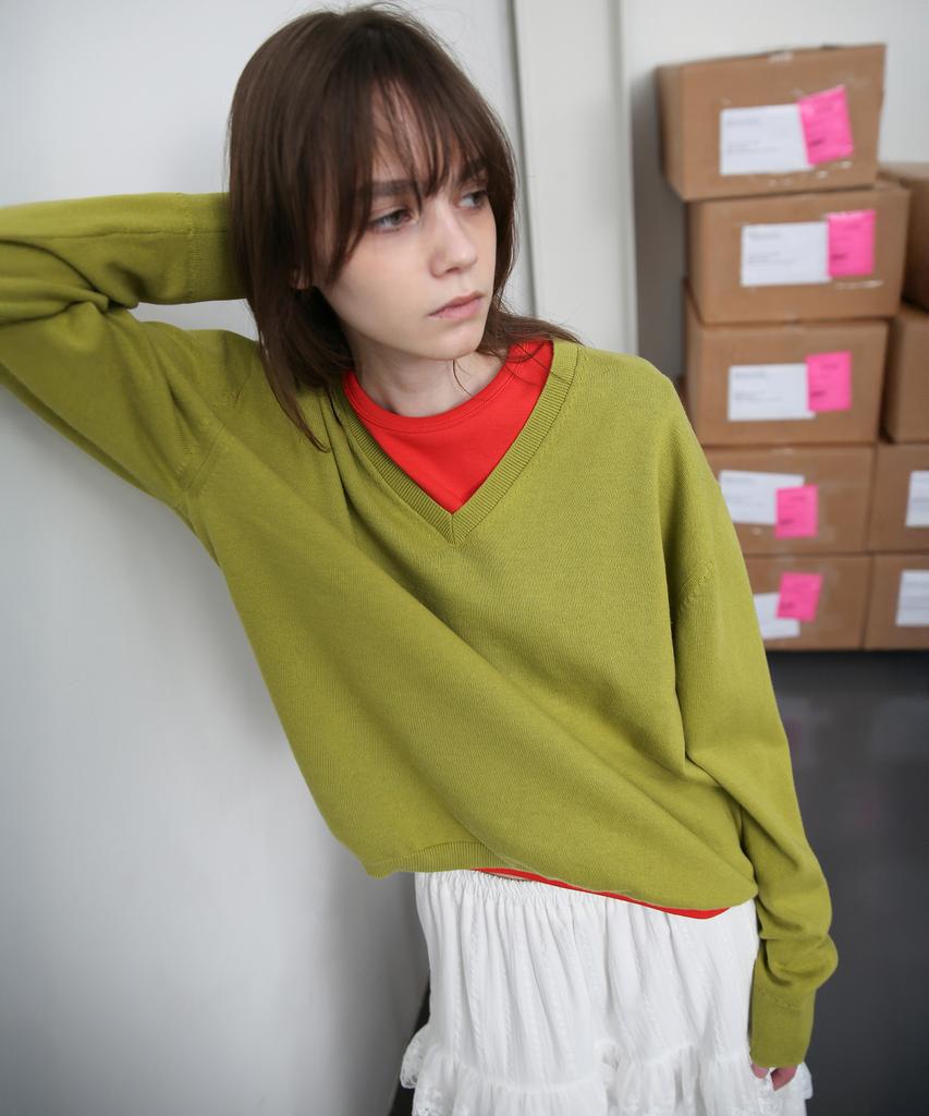 Leuba All-Day Cotton V-Neck Knit - Matcha Olive