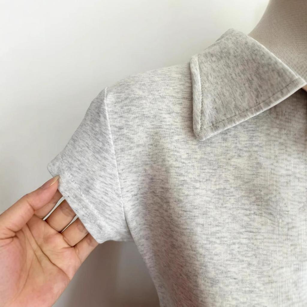 Summer Pure Style Fitted and Slim Shoulder Lapel Short-sleeved T-shirt for Women's Design Small Top