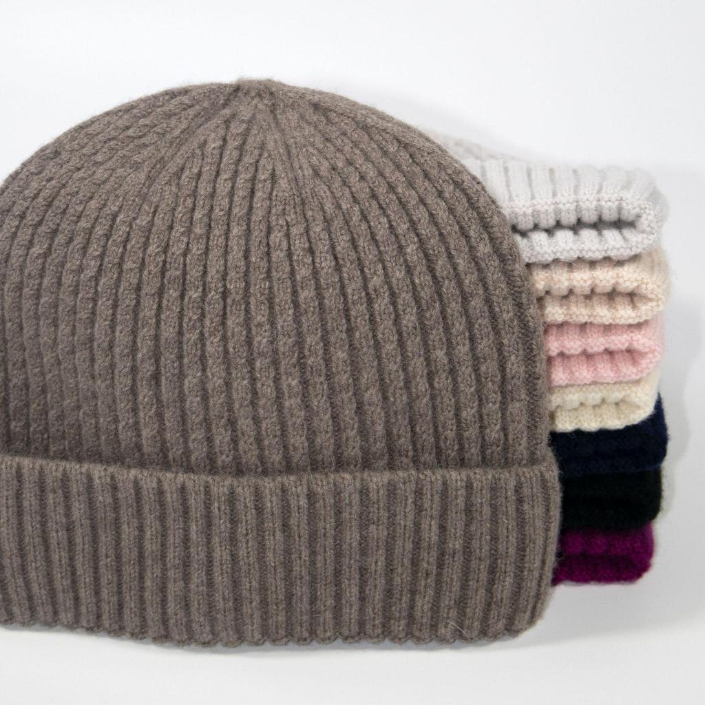 100% Pure Wool Beanie - Solid Color, Warm & Classic for Autumn/Winter, Fits Larger Head Sizes