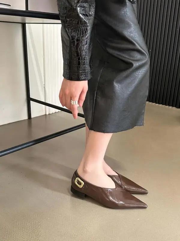 

Модная обувь с острым носком на низком каблуке для женщин 2025 женская обувь модис оксфорды британский стиль повседневные кроссовки новое платье милая кожа ретро 41