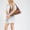 2025 Summer Luxury Vintage Underarm Bags Pu Leather Rivet Shoulder Bags Large Capacity  Commuter Travel Shoulder Bag
