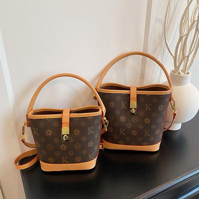 Spring Handbag Large-capacity Commuter Bucket Bag Light Luxury Versatile Messenger Bag Women's Shoulder Bag Tide