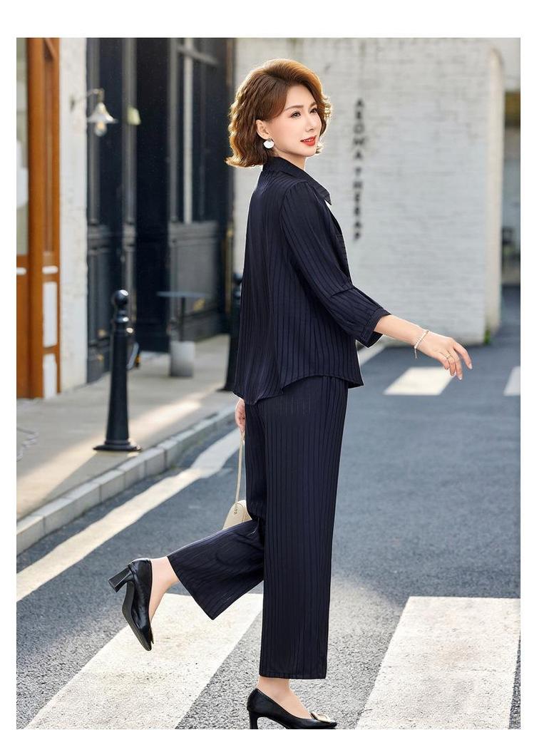 Women's Casual Striped Summer Suit Set 2026: Loose Fashion Slimming Two-Piece with Wide-Leg Pants.