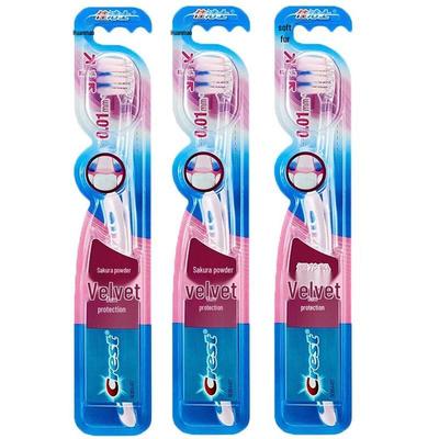 Crest Gum Care Soft Bristle Toothbrush (3-Pack)
