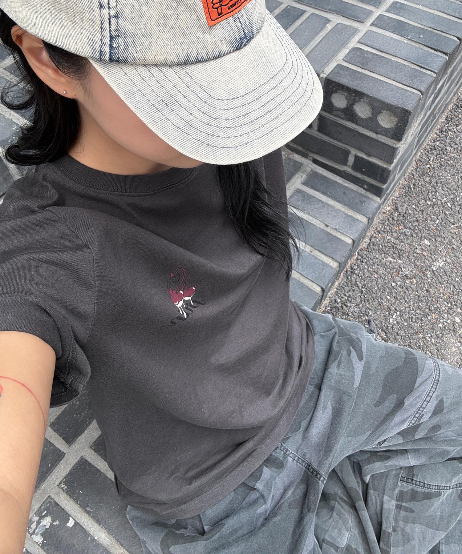 Fortena Cherry Graphic Short Sleeve T-Shirt-4Color Ivory