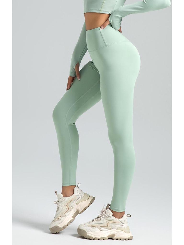 Women's Elastic Nude Feel Peach Hip-lifting Yoga Pants – Solid Color, Tight Fit