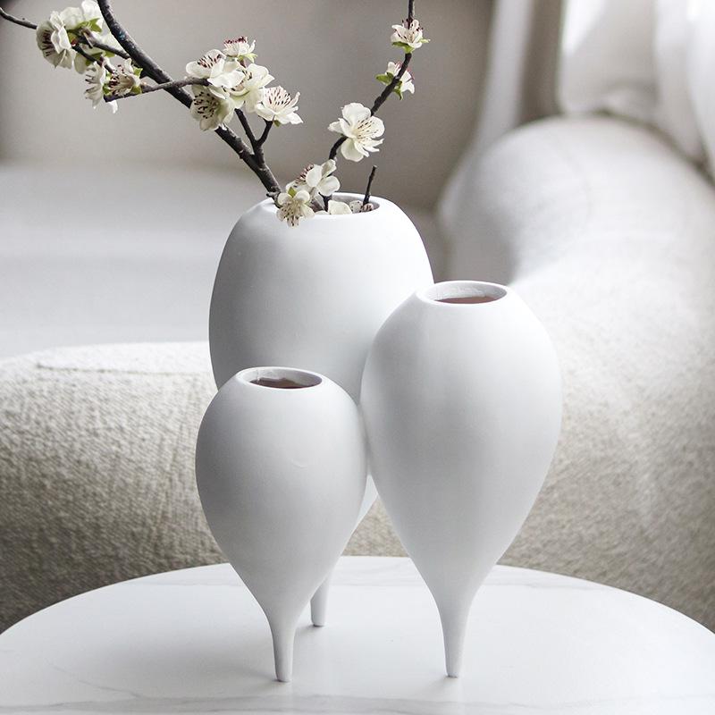 Geometric Balloon Vase Ornament for Home, Hotel, or Office Decor