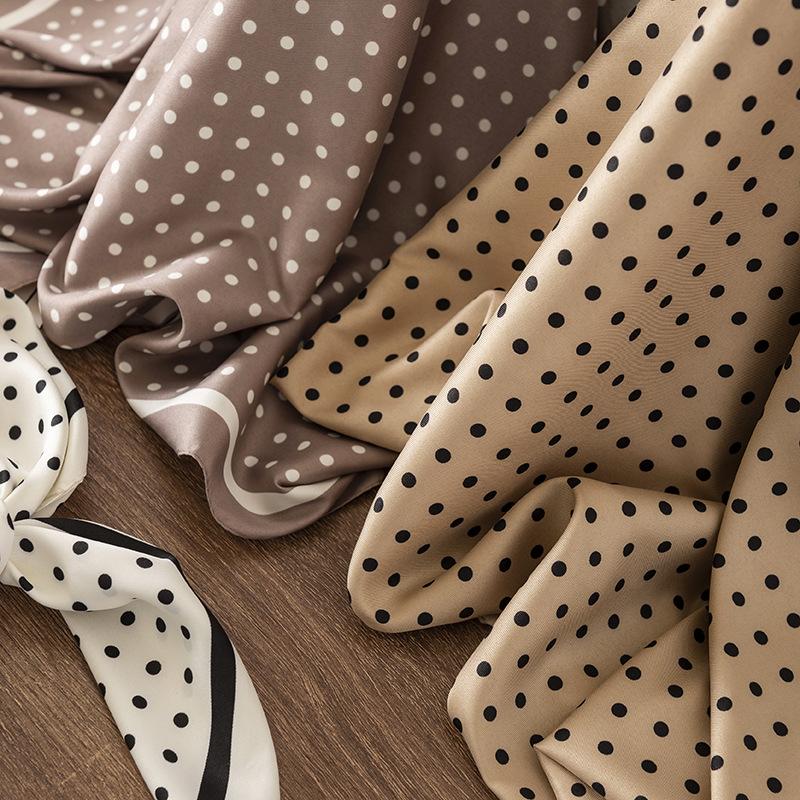 2024 Vår og Høst Tynt Fransk Beige Prikkete Skjerf Dames Firkantskjerf Sjal Ytre Dekorasjon Allsidig Skjerf