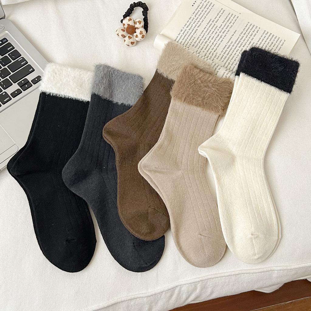 Women's Mink Fleece Thickened Warm Mid-calf Socks Color-blocked Design Japanese Style Versatile Autumn and Winter Lounge Socks