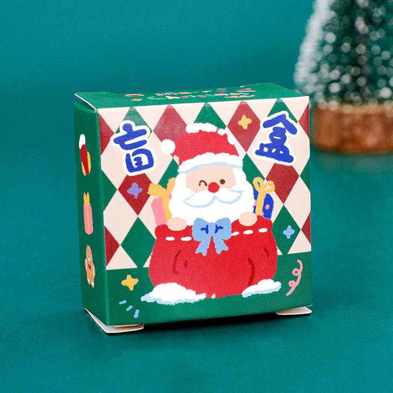 1/4 ks Vánoční slepý box klíčenka Roztomilá mini slepá krabička Vánoční DIY dekorace na batoh přívěsek Miniaturní klíčenka Dárkové překvapení