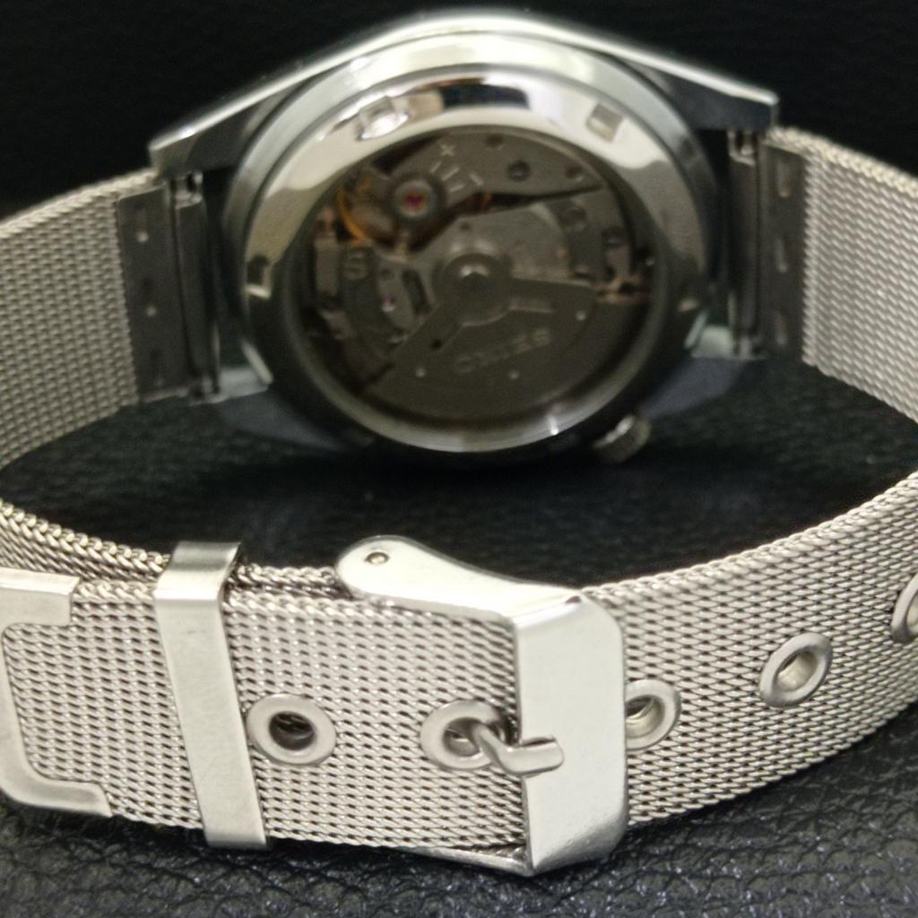 JAPAN VINTAGE SEIKO 5 AUTOMATIC REFURBISHED MENS GREEN DIAL WATCH a440408-4 Sk-a440408