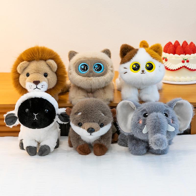 Cartoon Plush Lion And Cat Hand Wrist Pad For Relaxation And Gift Giving