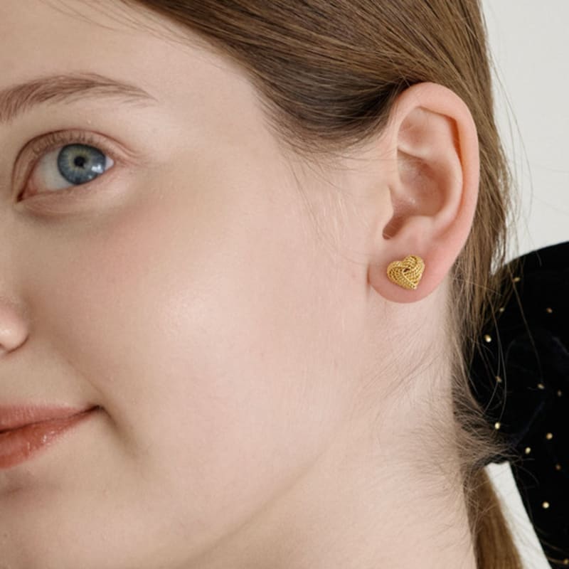 NUOY [Silver 925] Knotted Heart Earring