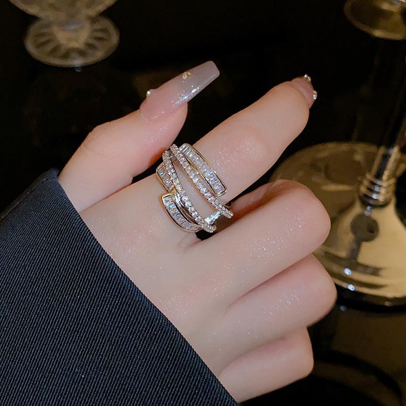 Love zir*****pen ring light luxury temperament high sense index finger ring niche design ring woman
